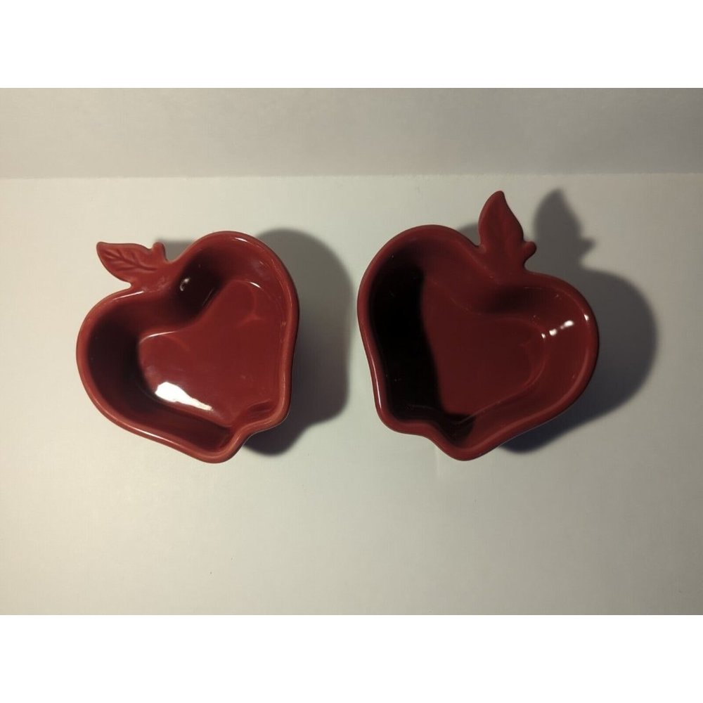 Lot Of 2 Nantucket Ceramic 5 Inch Red Apple Bakeware Baking Dishes Logo Worn Off